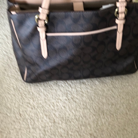 Coach Bag - Picture 3 of 6